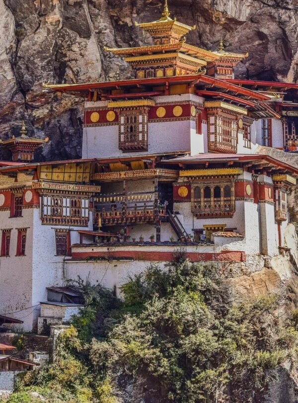 tigers-nest-2691190_1920-1